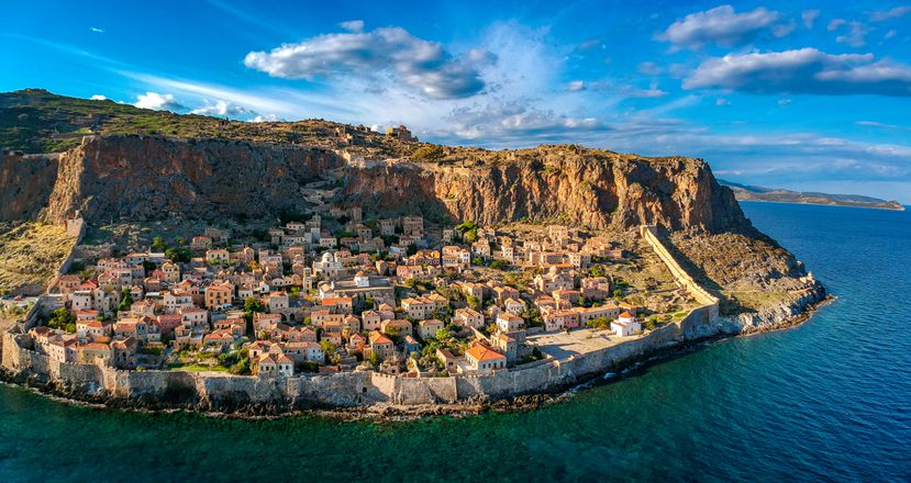 Roads of Power in the Peloponnese