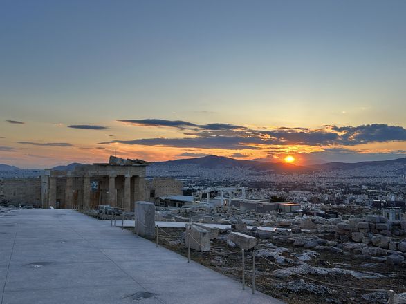 Visite Accès Exclusif de l’Acropole gallery image 7