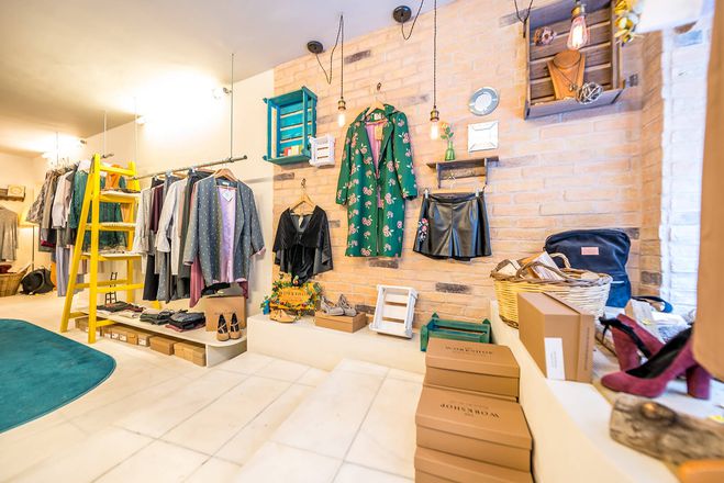 Premium Global Fashion Designer Boutiques in Athens – Beyond Greek