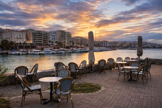 Le Pirée : Balade Culinaire Historique gallery image 2