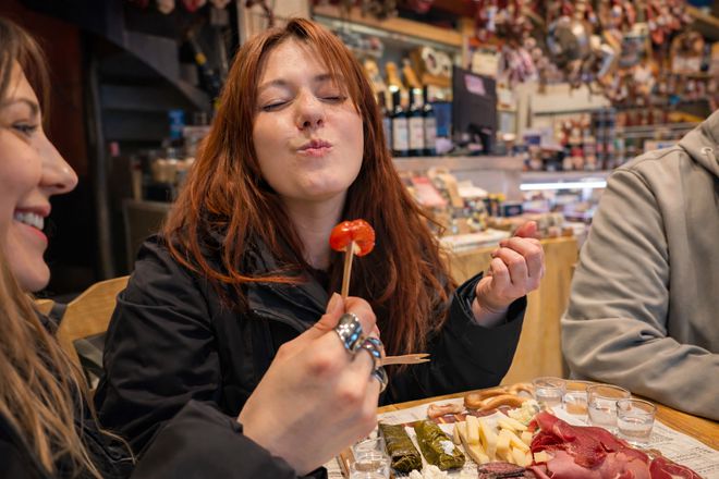 Le Pirée : Balade Culinaire Historique gallery image 4