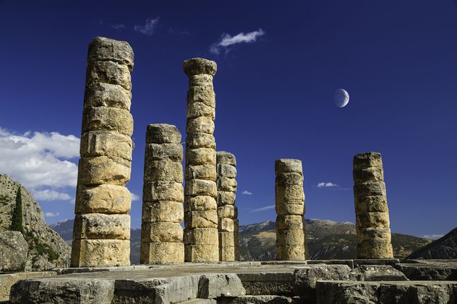 The Millenia Tour: Olympia, Nafplio, Mycenae, Delphi & Meteora gallery image 2